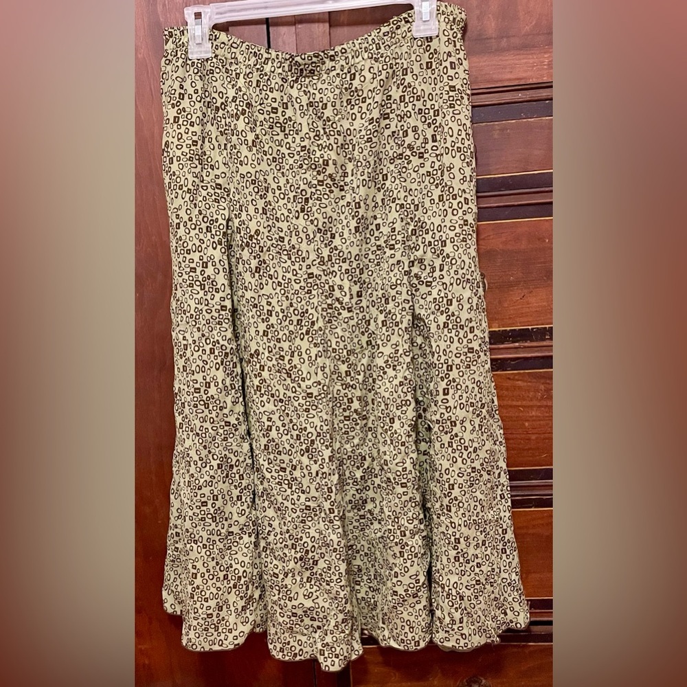 Kasper Sportswear Reversible is Green and Brown Abstract Skirt - Picture 4 of 6